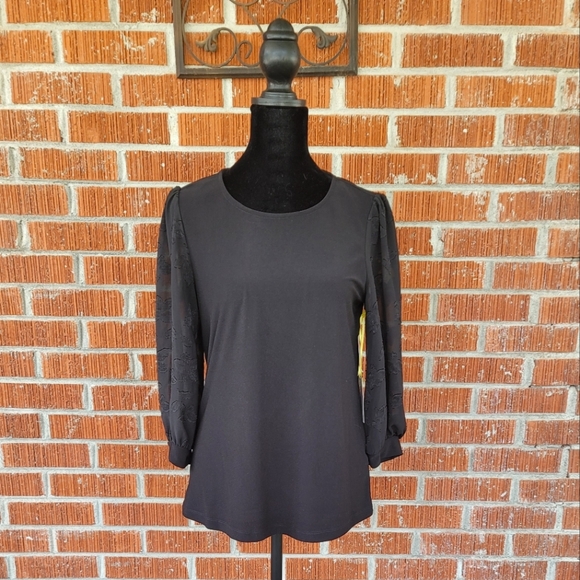 CeCe floral lace sleeve blouse (NWT) 🛍 HP 🛍 - Picture 1 of 6